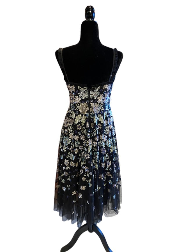 Robes à aiguilles et à fils Noir et Argent, 8