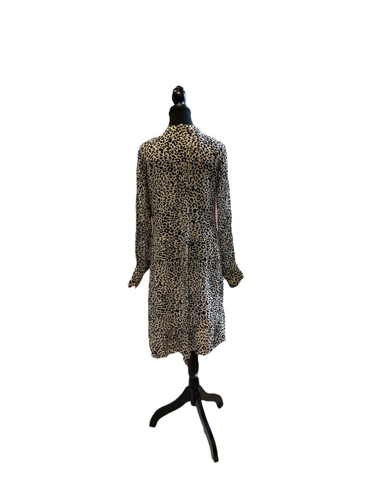 Noir et Beige PART TWO COPENHAGEN Robes, 38