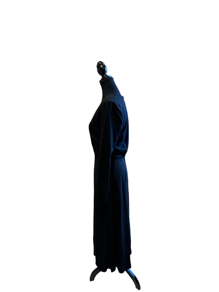 JUDITH &amp; CHARLES Robe noire, 6