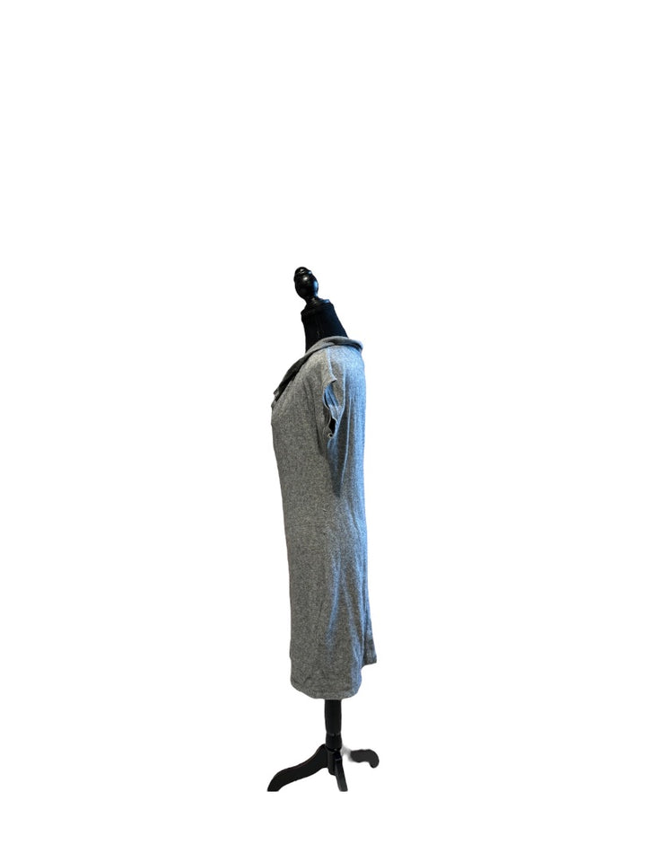 Robe HUGO BOSS grise, petite