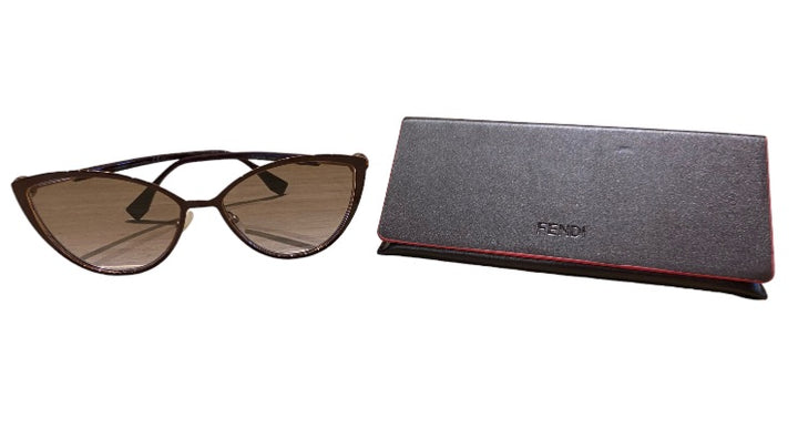 Lunettes de soleil FENDI
