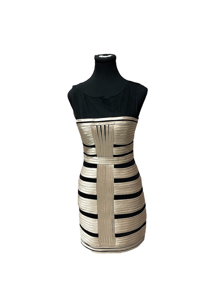 Beige et Noir BCBG Robes, 4