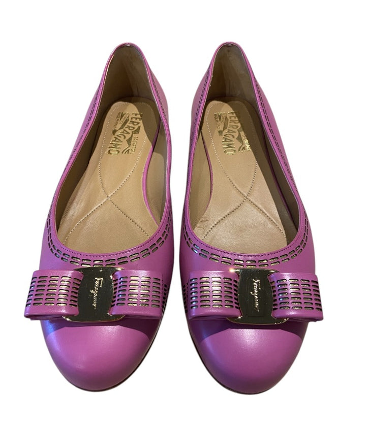 Rose SALVATORE FERRAGAMO FLATS, 8