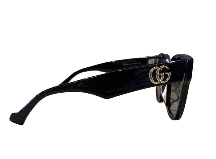 Lunettes de soleil GUCCI noires