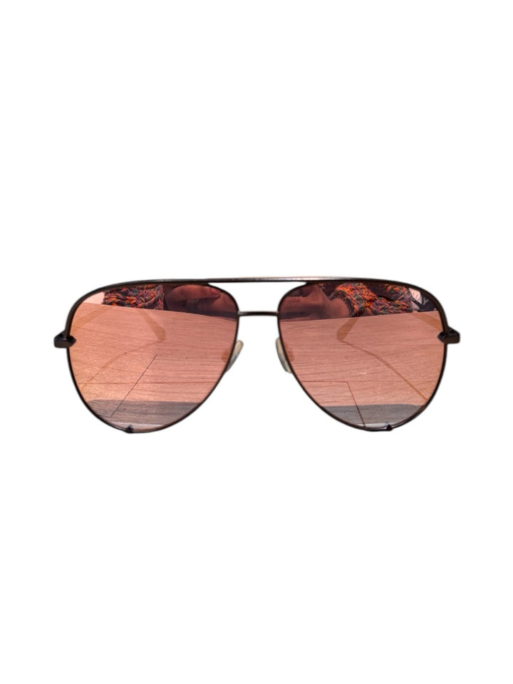 Rose QUAY AUSTRALIA x DESI PERKINS Lunettes de Soleil
